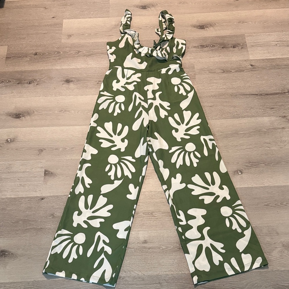 Green and‎ White Jumpsuit
